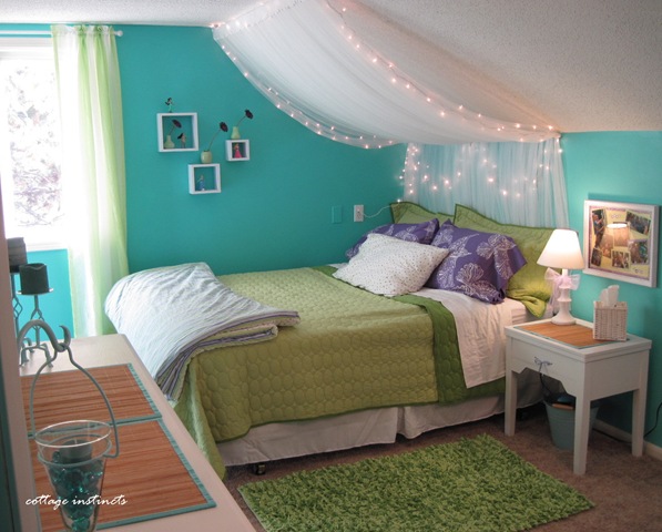 ideas for a teenage girls small bedroom