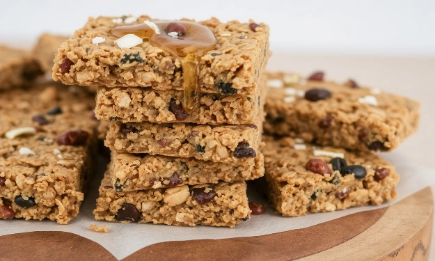 Homemade Granola Bars Recipe – Healthy and Delicious